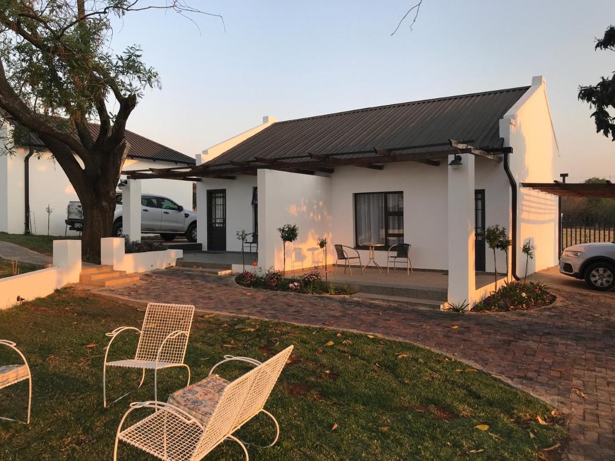 Steenkoppies Estate Semi Self Catering Unit 2 Магалисбург Екстериор снимка